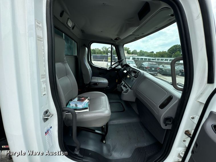 image for item DX1192 2009 Freightliner M2 dump truck