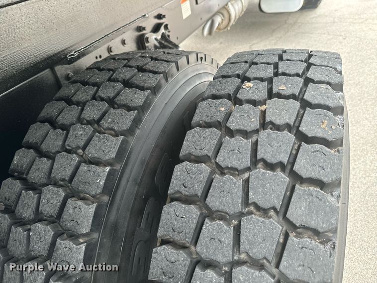 image for item DX1192 2009 Freightliner M2 dump truck