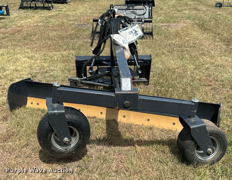 image for item DX1200 2024 LandHonor GN-12-96W skid steer grader