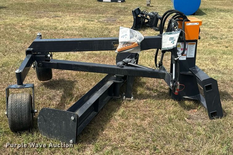 image for item DX1200 2024 LandHonor GN-12-96W skid steer grader