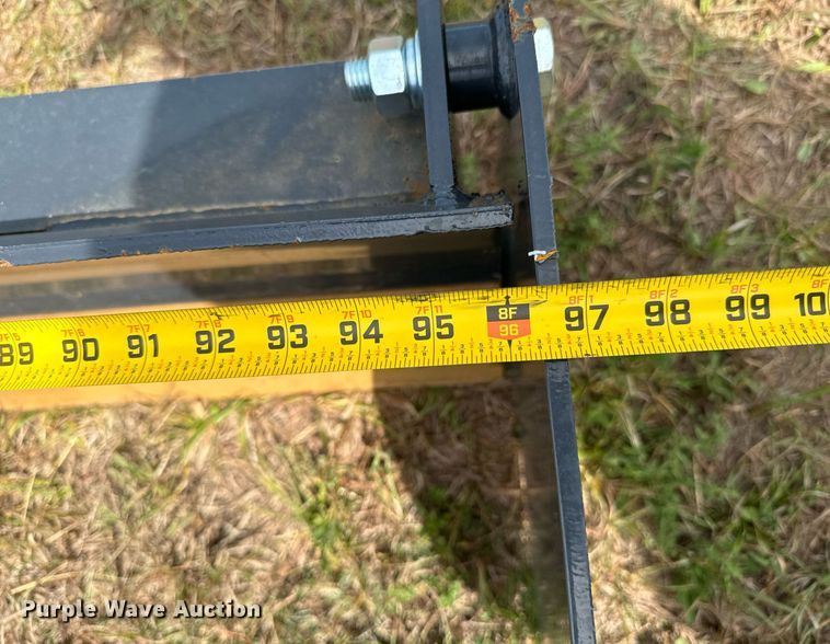 image for item DX1200 2024 LandHonor GN-12-96W skid steer grader