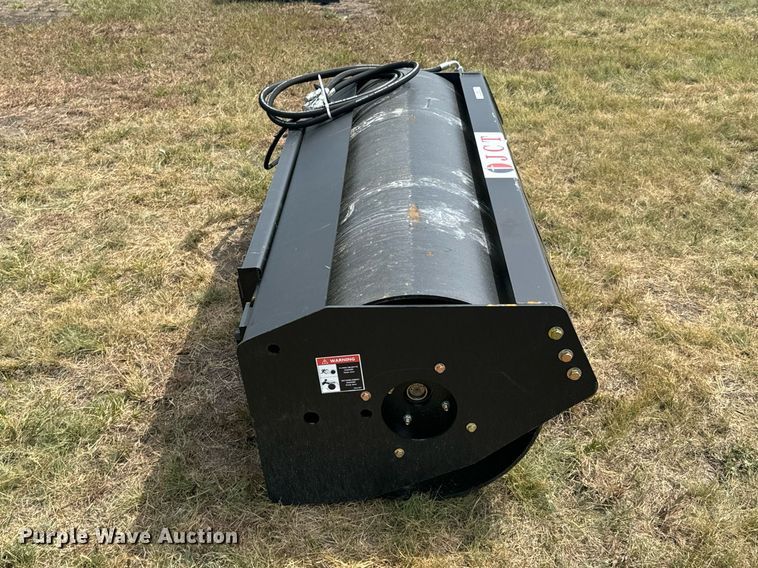 image for item DX1205 JCT Attachments skid steer roller