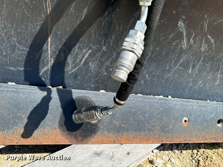 image for item DX1216 2013 Caterpillar skid steer dozer blade