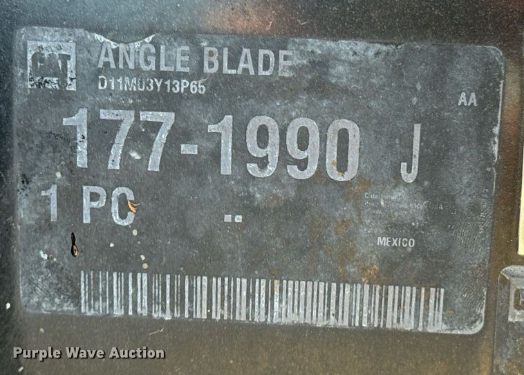 image for item DX1216 2013 Caterpillar skid steer dozer blade