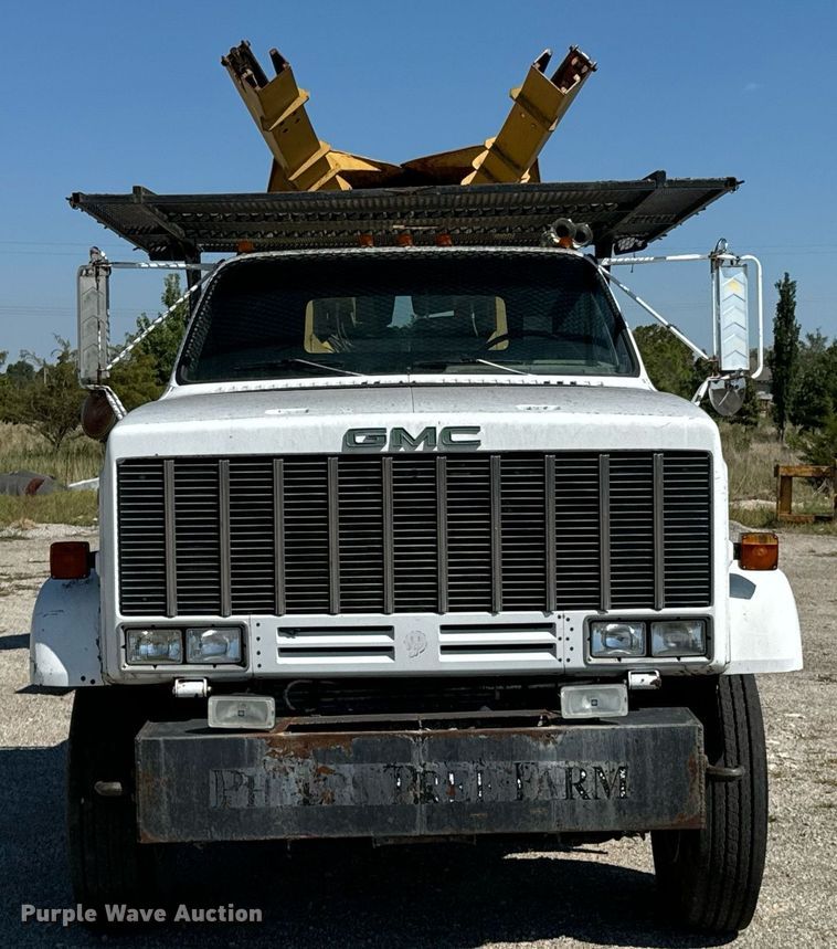 image for item DX1238 1981 GMC Topkick C6000 truck with tree spade
