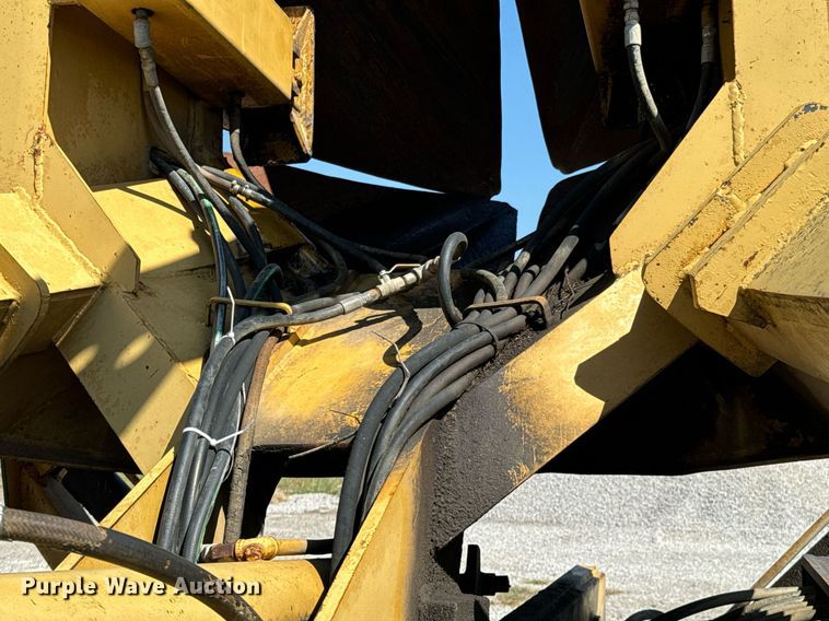 image for item DX1238 1981 GMC Topkick C6000 truck with tree spade