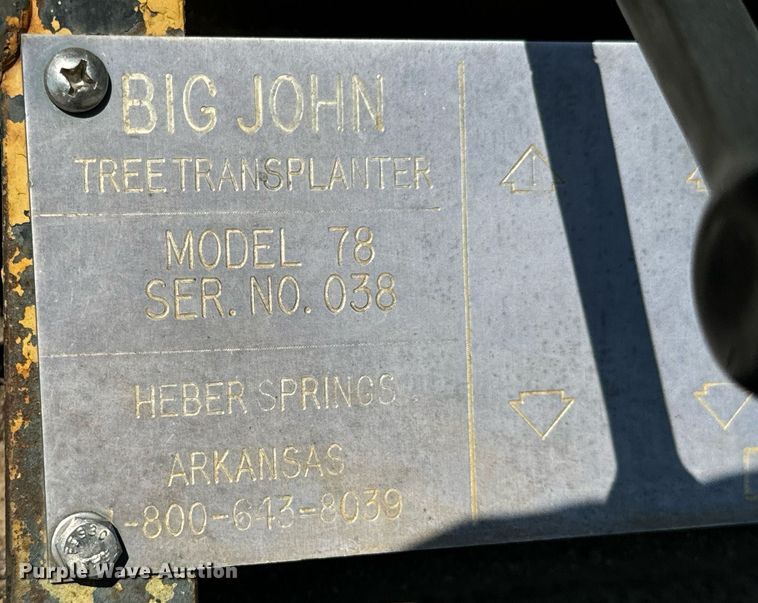 image for item DX1238 1981 GMC Topkick C6000 truck with tree spade