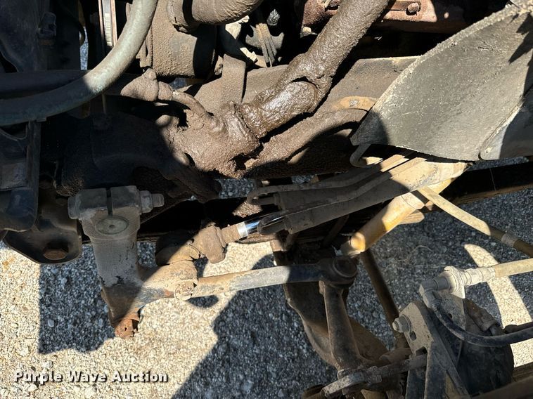 image for item DX1238 1981 GMC Topkick C6000 truck with tree spade