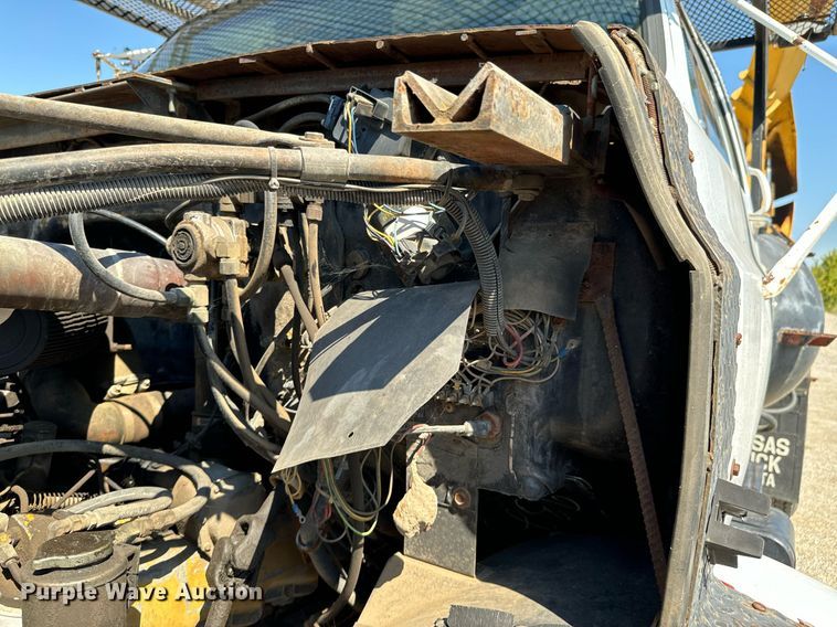 image for item DX1238 1981 GMC Topkick C6000 truck with tree spade