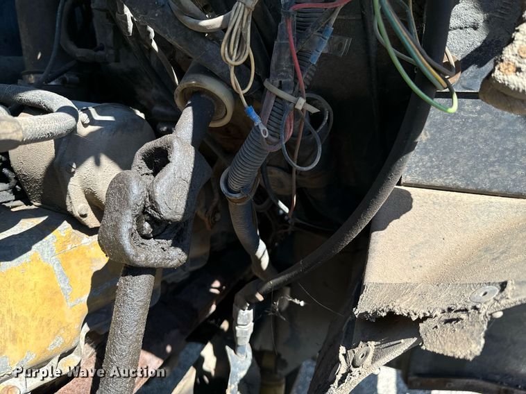 image for item DX1238 1981 GMC Topkick C6000 truck with tree spade