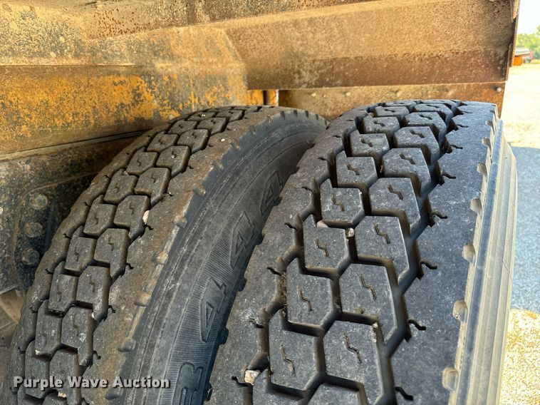 image for item DX1238 1981 GMC Topkick C6000 truck with tree spade