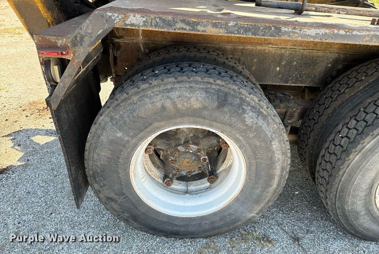 image for item DX1238 1981 GMC Topkick C6000 truck with tree spade