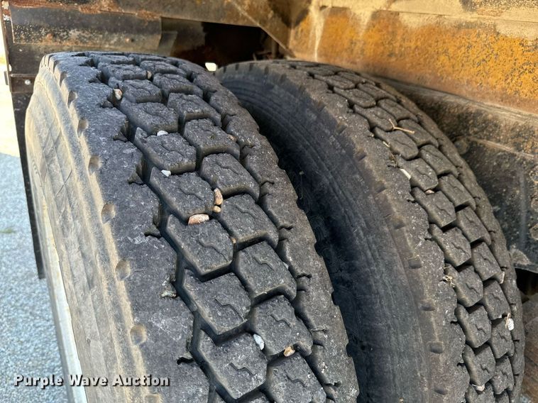 image for item DX1238 1981 GMC Topkick C6000 truck with tree spade