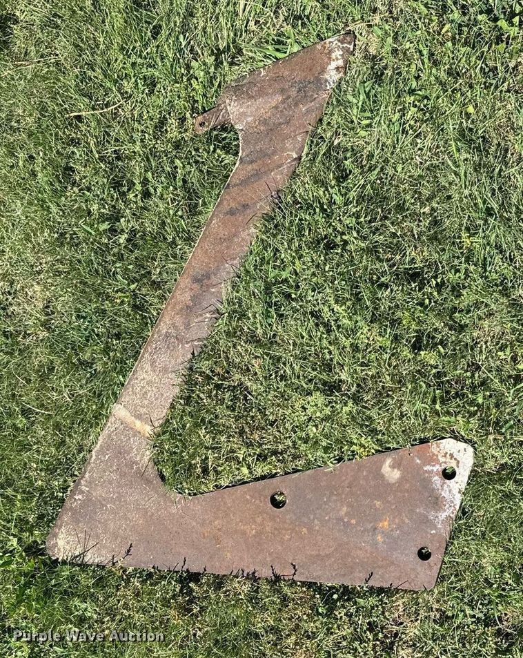 image for item DX3577 Ditch Witch  VP12 cable plow