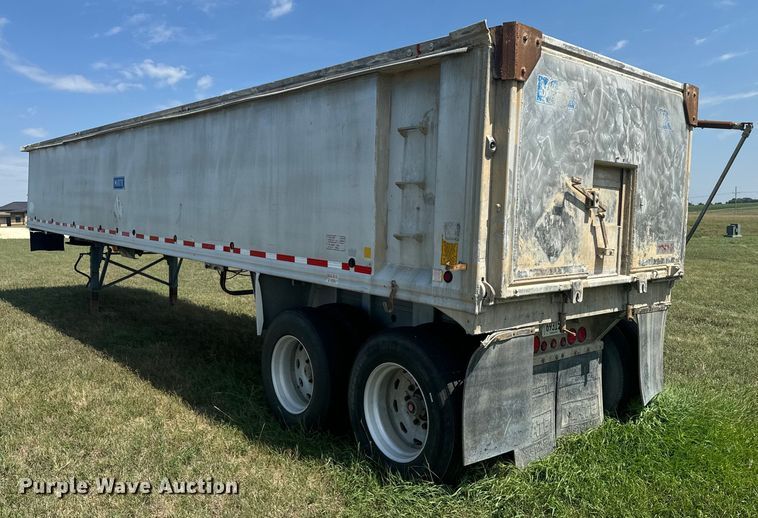image for item EE7500 2002 Mate end dump trailer