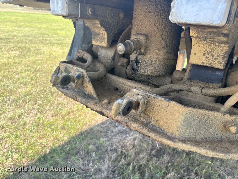 image for item EE7500 2002 Mate end dump trailer