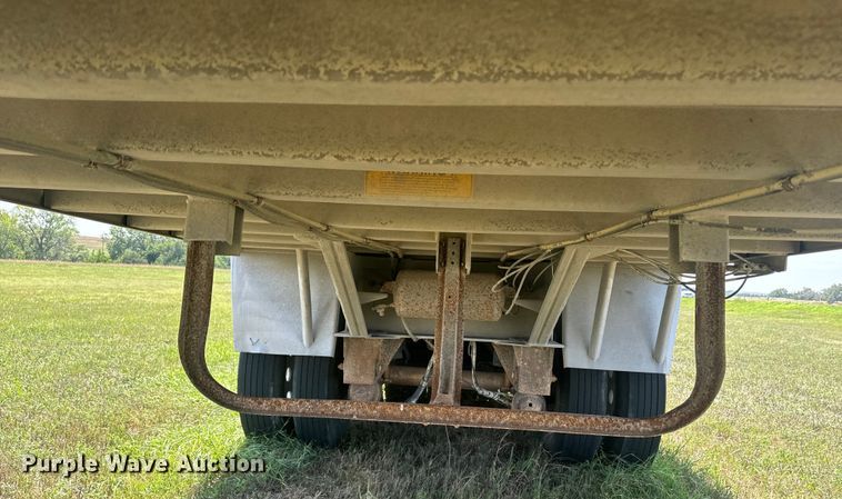 image for item EE7500 2002 Mate end dump trailer