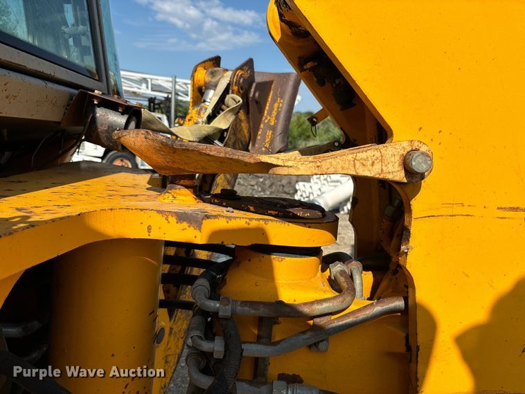 image for item EE7552 1994 JCB 214 backhoe