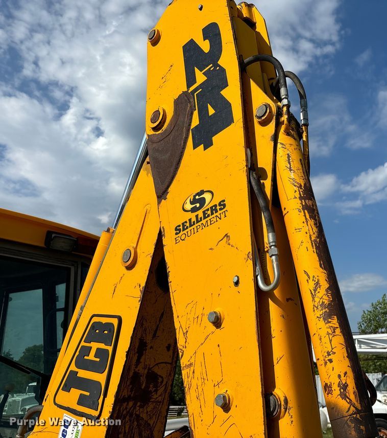 image for item EE7552 1994 JCB 214 backhoe