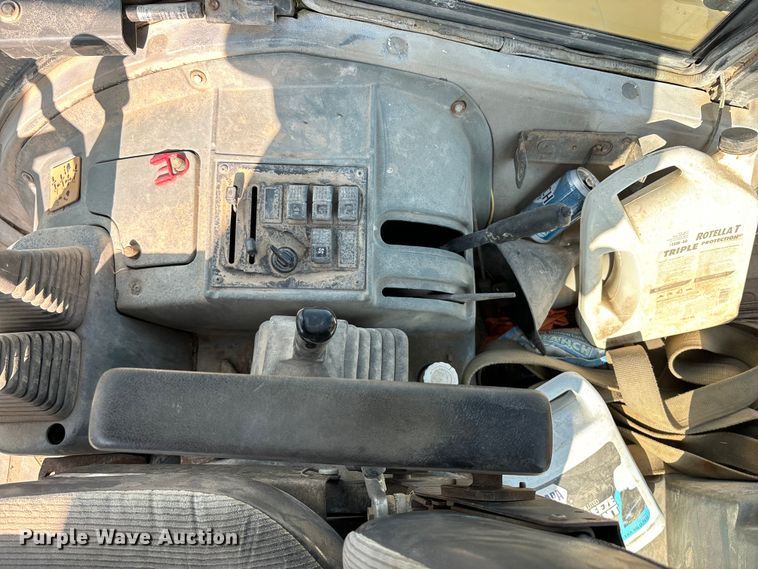 image for item EE7552 1994 JCB 214 backhoe