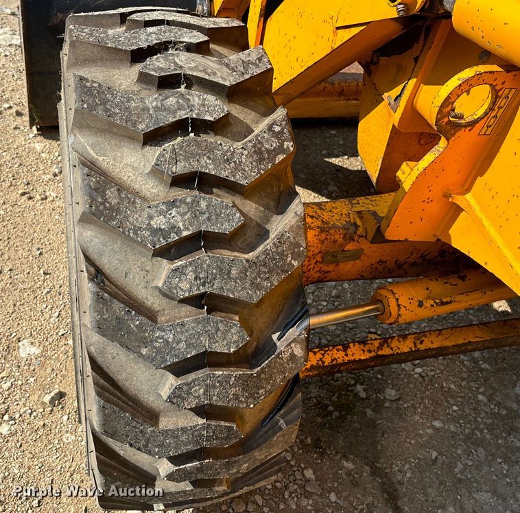 image for item EE7552 1994 JCB 214 backhoe