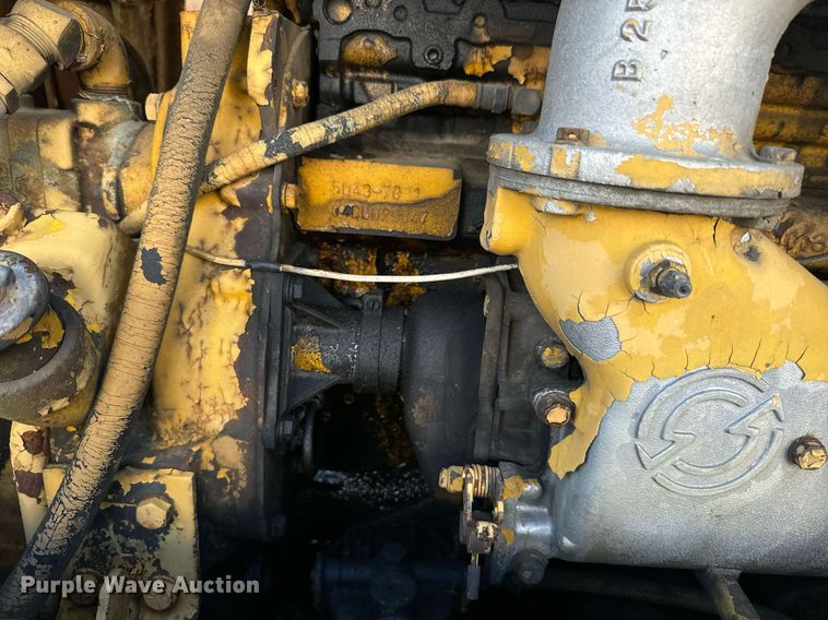 image for item EE7572 1979 Pettibone 36 crane