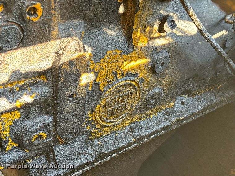 image for item EE7572 1979 Pettibone 36 crane