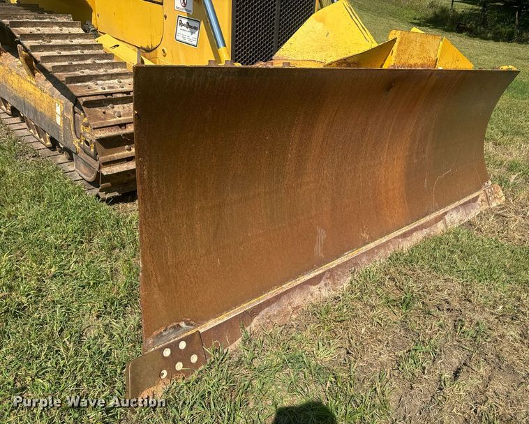 image for item EE7586 2017 Komatsu D65EX-18 dozer