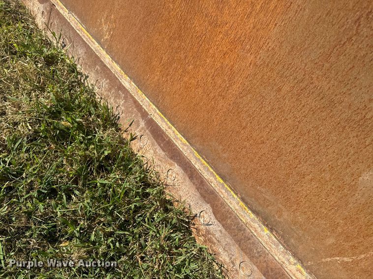 image for item EE7586 2017 Komatsu D65EX-18 dozer