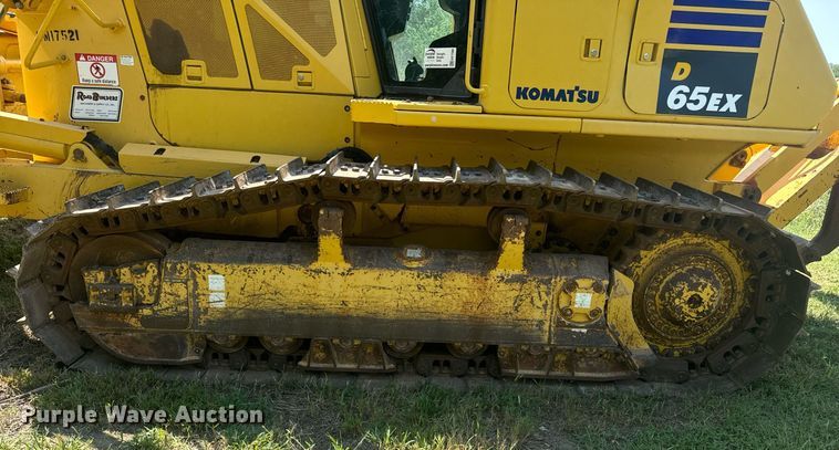 image for item EE7586 2017 Komatsu D65EX-18 dozer
