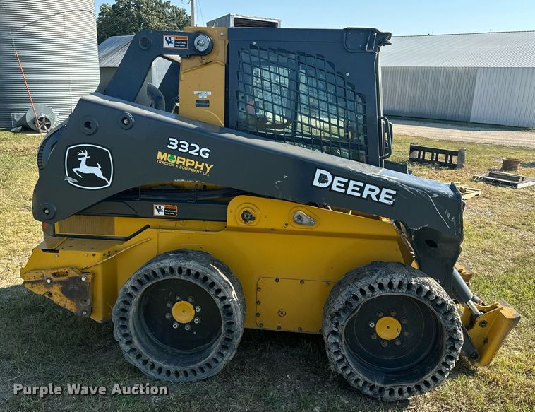 image for item EE7588 2021 John Deere 332G skid steer loader