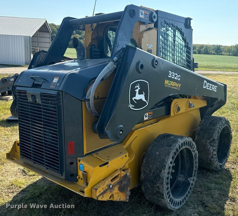 image for item EE7588 2021 John Deere 332G skid steer loader