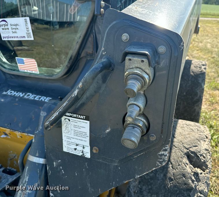 image for item EE7588 2021 John Deere 332G skid steer loader