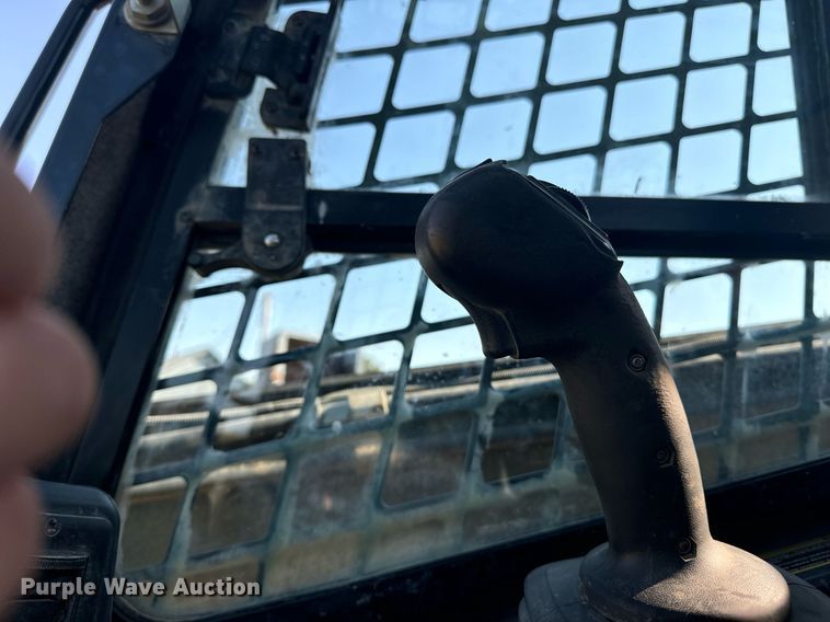 image for item EE7588 2021 John Deere 332G skid steer loader