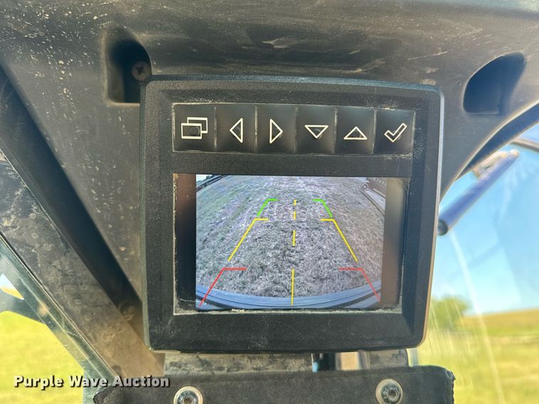 image for item EE7588 2021 John Deere 332G skid steer loader