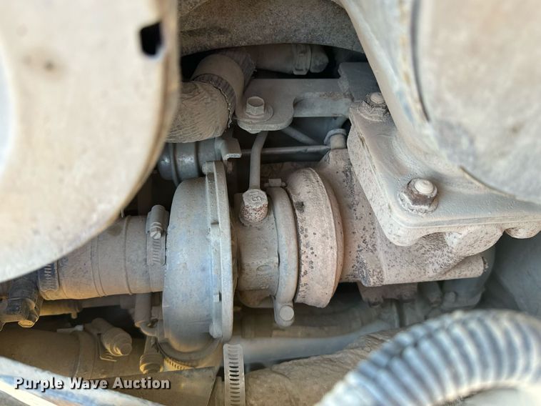 image for item EE7588 2021 John Deere 332G skid steer loader