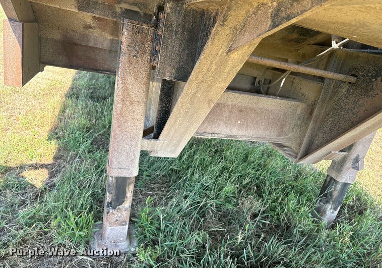 image for item EE7589 2011 Neville Built drop deck equipment trailer