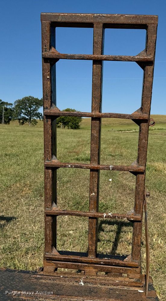 image for item EE7589 2011 Neville Built drop deck equipment trailer