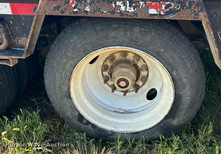 image for item EE7589 2011 Neville Built drop deck equipment trailer