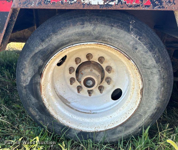 image for item EE7589 2011 Neville Built drop deck equipment trailer