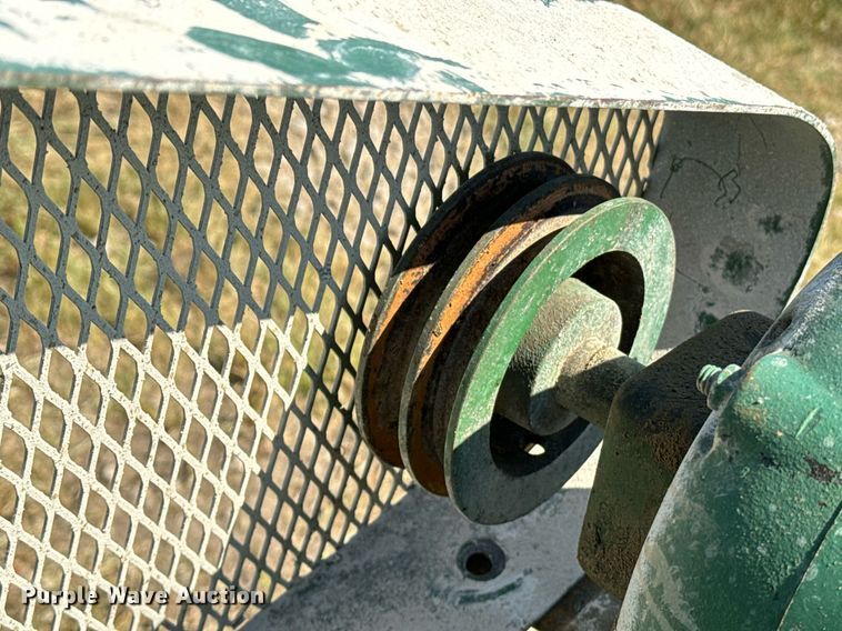 image for item EE7597 Air compressor