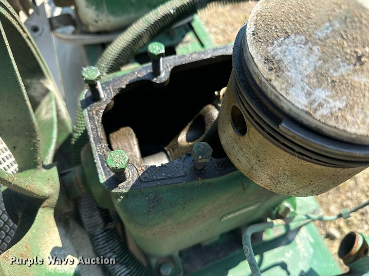 image for item EE7597 Air compressor