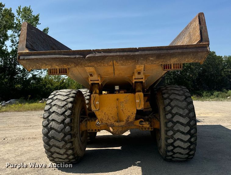 image for item EE7637 2007 Volvo A40D haul truck