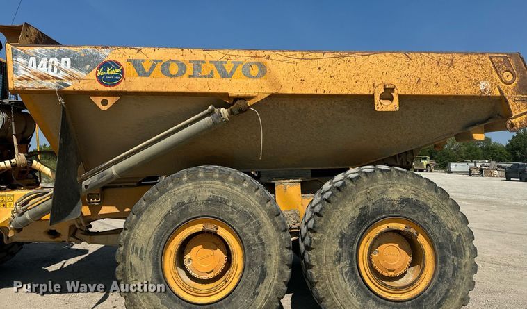 image for item EE7637 2007 Volvo A40D haul truck
