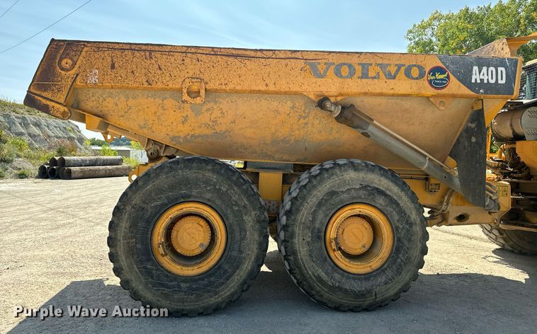image for item EE7637 2007 Volvo A40D haul truck