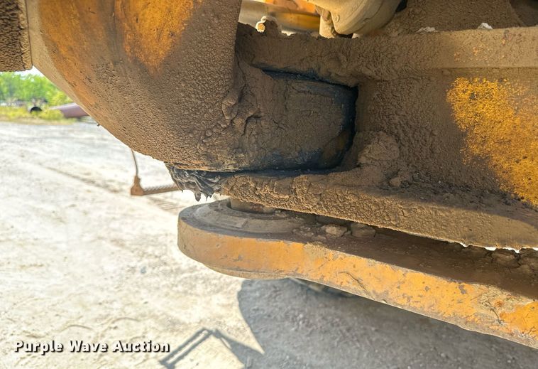 image for item EE7637 2007 Volvo A40D haul truck