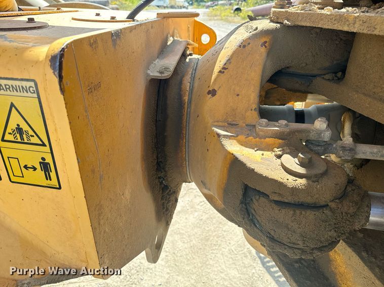 image for item EE7637 2007 Volvo A40D haul truck