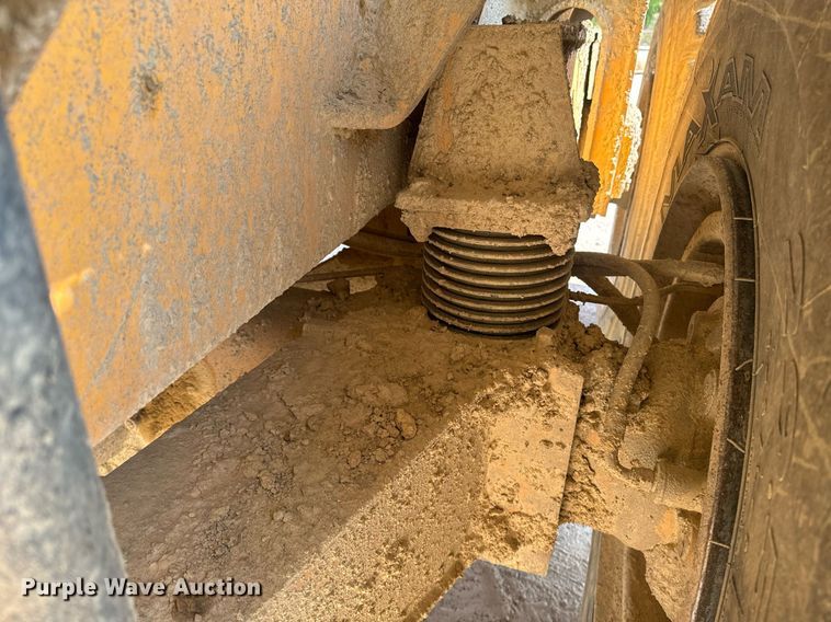 image for item EE7637 2007 Volvo A40D haul truck