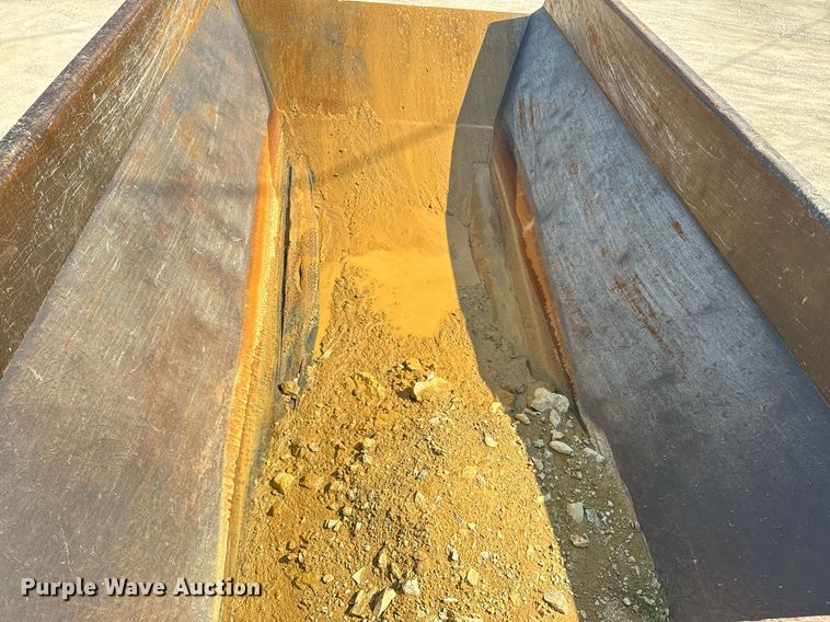 image for item EE7637 2007 Volvo A40D haul truck