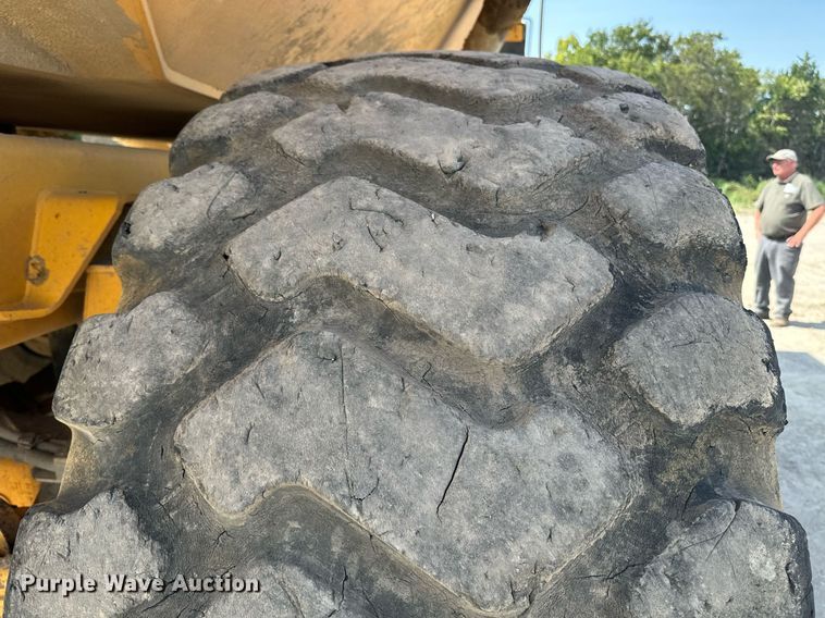 image for item EE7637 2007 Volvo A40D haul truck